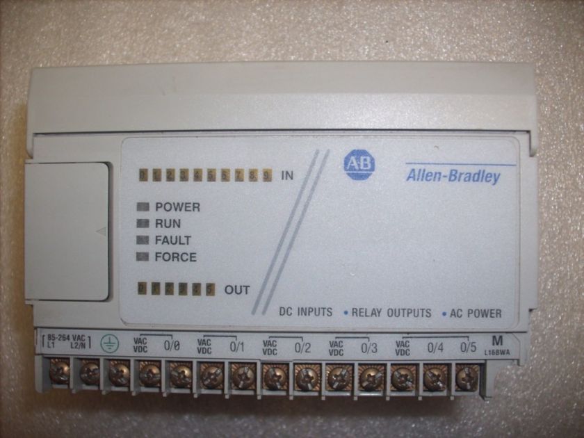 Allen Bradley MicroLogix 1000 1761 L16BWA Ser. A  