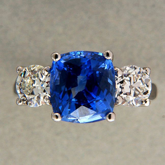   NATURAL SAPPHIRE 1.45CT DIAMOND ANTIQUE CUSHION PLATINUM RING  