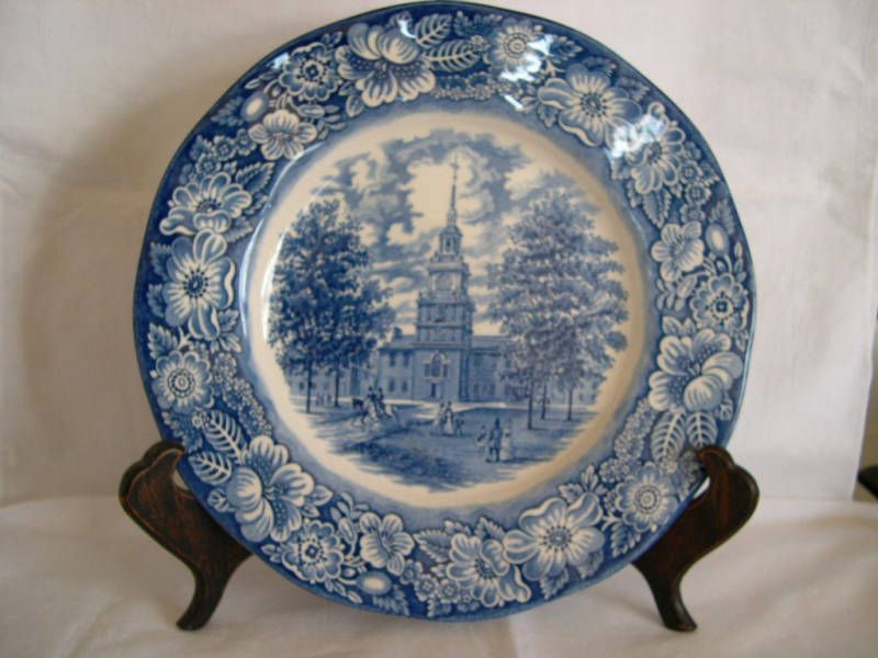 INDEPENDENCE HALL LIBERTY BLUE PLATE STAFFORDSHIRE  