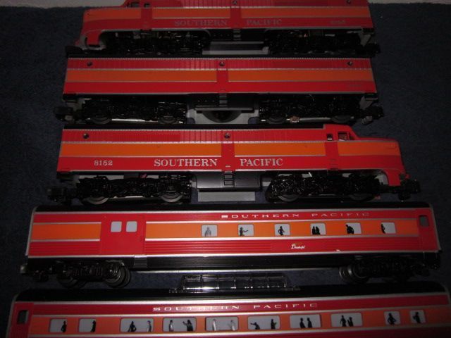 AMERICAN FLYER S.P. DAYLIGHT ABA DIESEL PASSENGER SET  