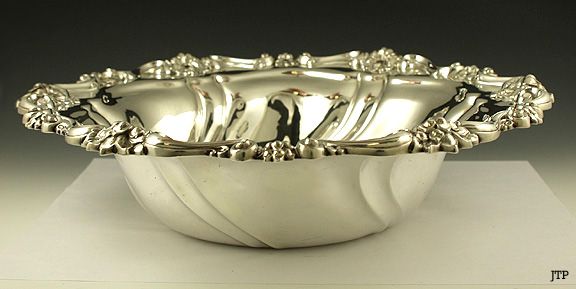 MERIDEN BRITANNIA ART NOUVEAU STERLING SILVER BOWL  