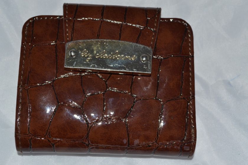 LIZ CLAIBORNE WALLET BIFOLD BROWN CROC  