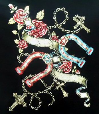 NEW~ SWEATSHIRT ~ HORSESHOES & ROSES ~ SIZE S   5XL  