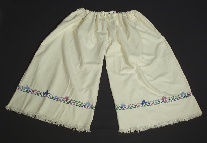 SLOVAK KROJ complete mans folk costume embroidered shirt pants Detva 