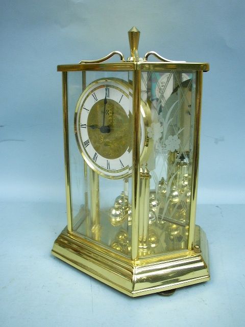 Howard Miller Vintage Brass Anniversary Clock   Needs Repair  