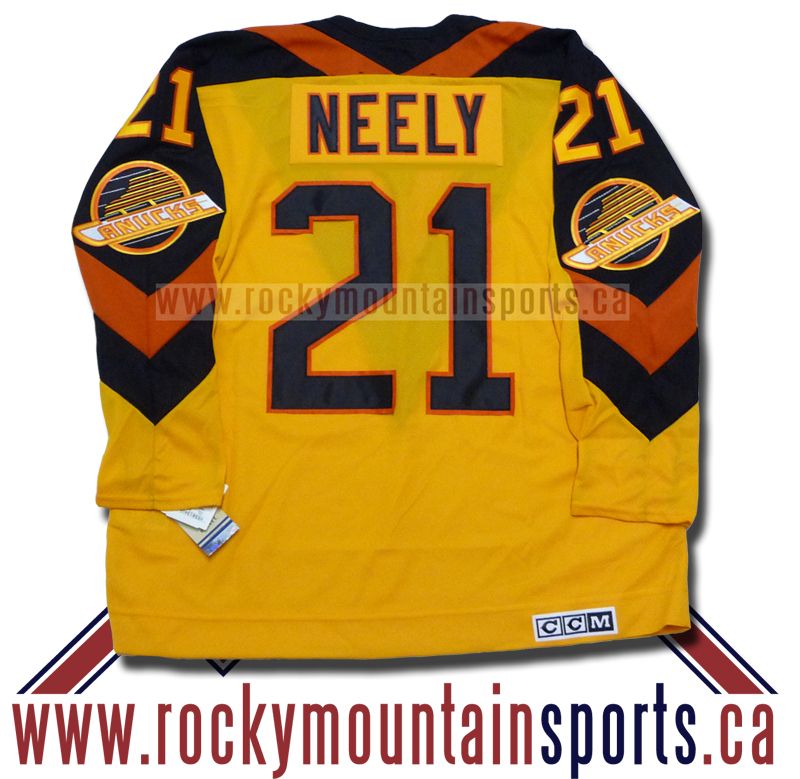 CAM NEELY VANCOUVER CANUCKS JERSEY CCM VINTAGE GOLD 1982  