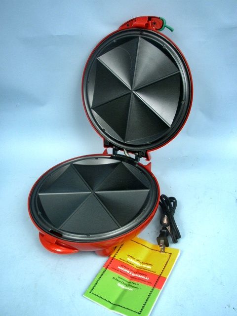 Old El Paso Chili Company Quesadilla Maker by Sensio Inc.  