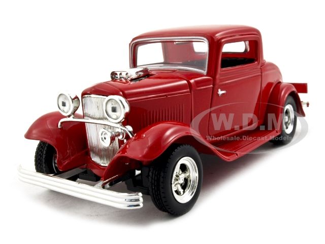 1932 FORD COUPE RED 124 DIECAST MODEL CAR BY MOTORMAX 73251  