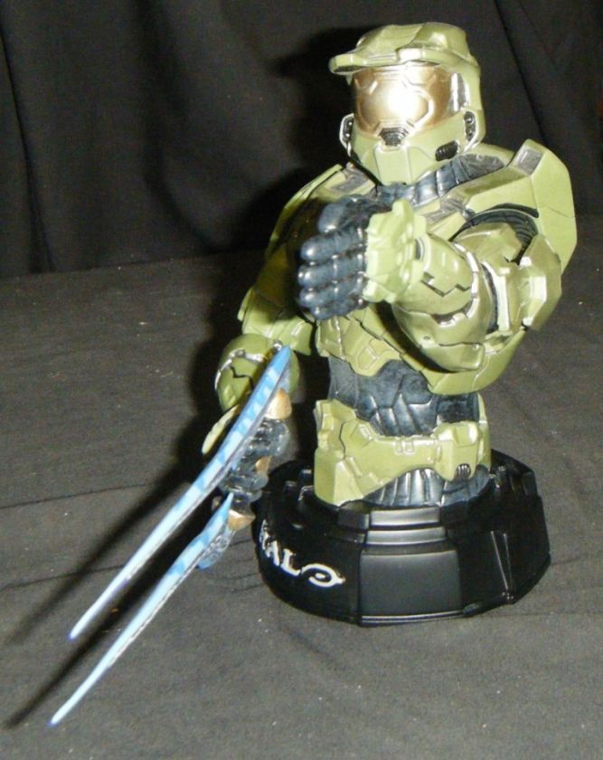 HALO 3 Master Chief Green   Mini Bust   Gentle Giant  