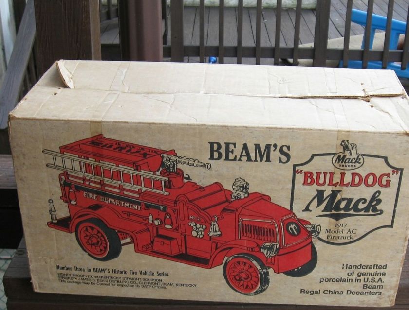 JIM BEAM FIRETRUCK 1917 MACK BULLDOG ORIGINAL BOX STORED AWAY 