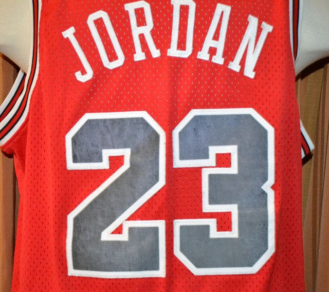   BULLS #23 MICHAEL JORDAN NIKE 1984 FLIGHT SEWN JERSEY MENS XL  