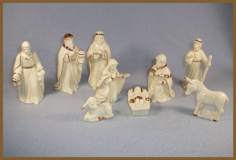   NINE PIECE PORCELAIN NATIVITY FIGURINES SET CHRISTMAS RELIGIOUS  