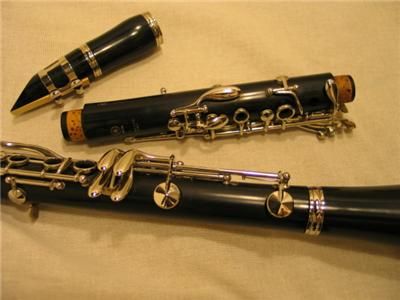 YAMAHA CLARINET   MODEL 250 CLARINET W/ CASE ***VERY GOOD COND 